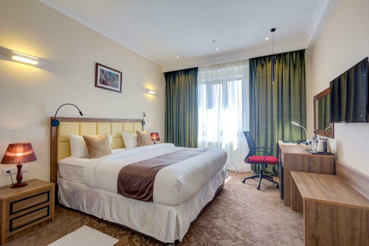 Garden Hotel & Spa Μπισκέκ Εξωτερικό φωτογραφία